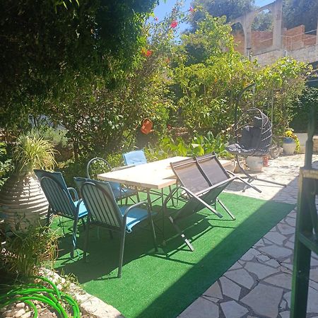 Garden Home Gaios Exterior photo